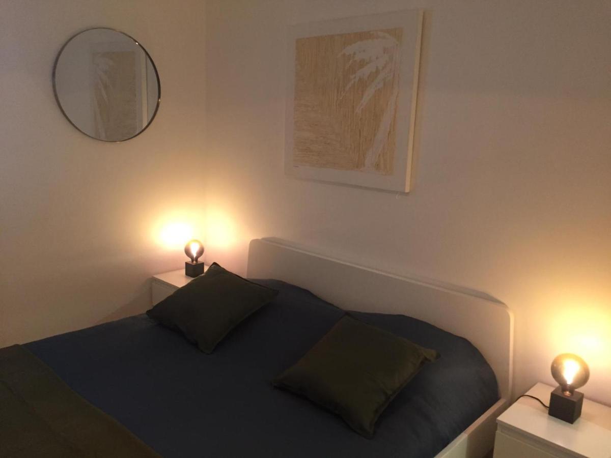 Appartement Style Architecte Proche De La Plage Cannes Exterior photo