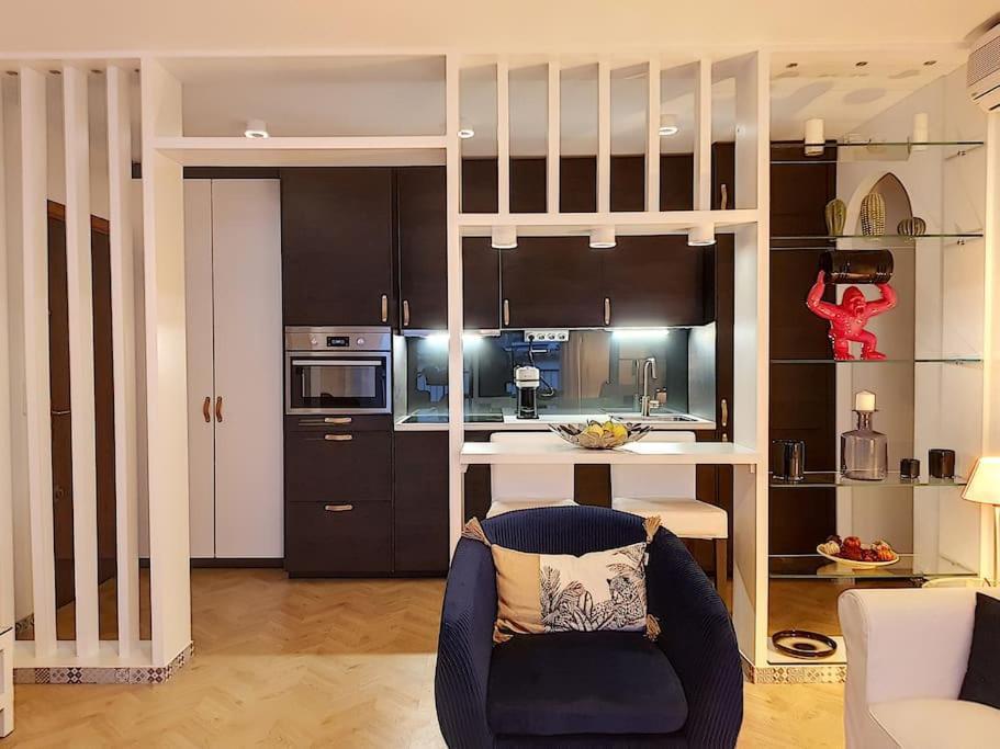 Appartement Style Architecte Proche De La Plage Cannes Exterior photo